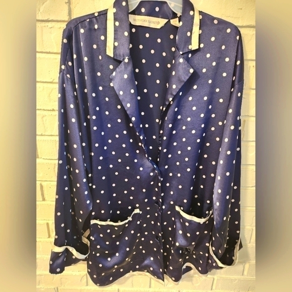 Victoria Secret Pajama Top - Picture 1 of 8